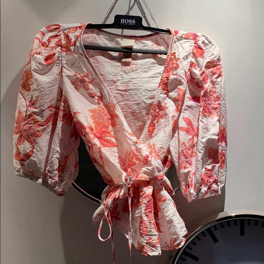 H&M White Wrap Blouse with Pink-Orange Floral Print